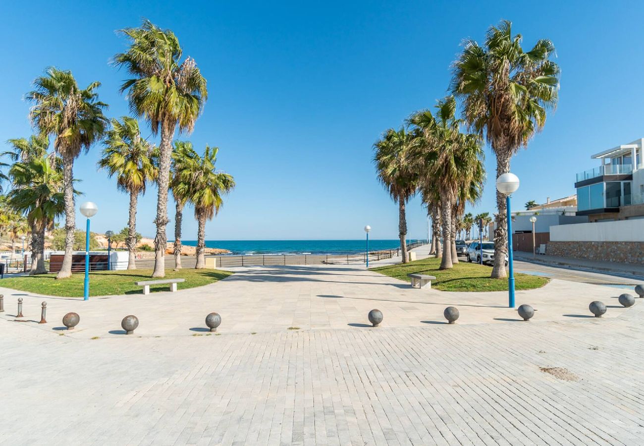 Apartamento en Orihuela - 2 bedroom beach condo, Playa Flamenca