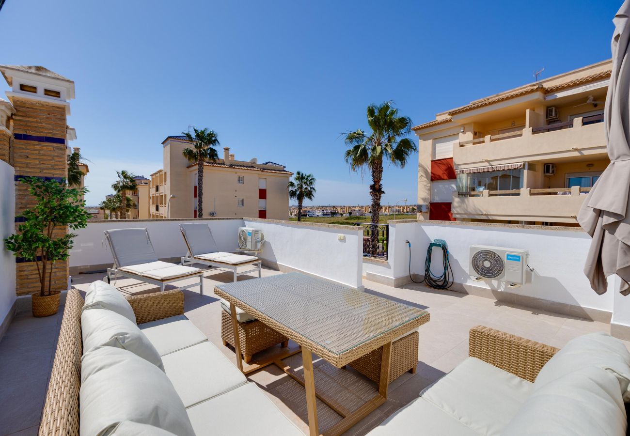 Apartamento en Orihuela Costa - CB Living - Top Floor in Playa Flamenco