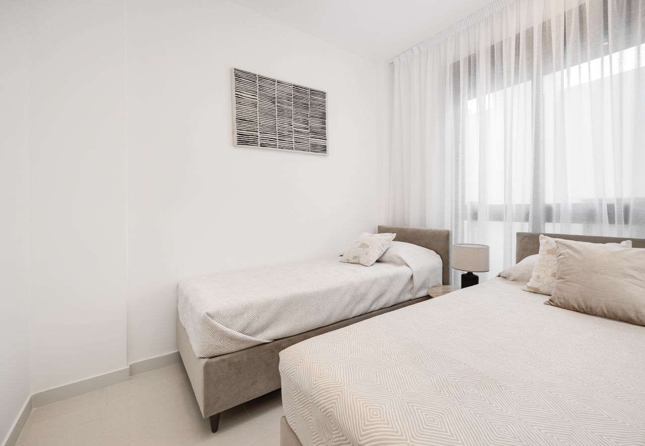 Chalet en Orihuela Costa - CB Living Townhouse in La Zenia