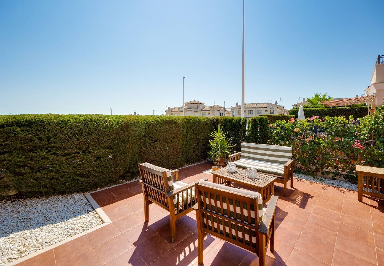 Apartamento en Alicante - CB Living - Apartment in Zeniamar with patio
