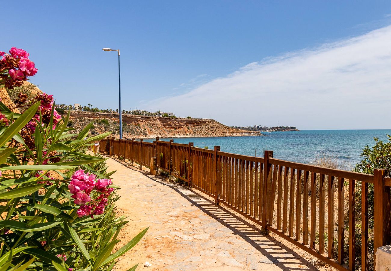 Apartamento en Orihuela - CB Living - Apartment with roof terrace Aguamarina