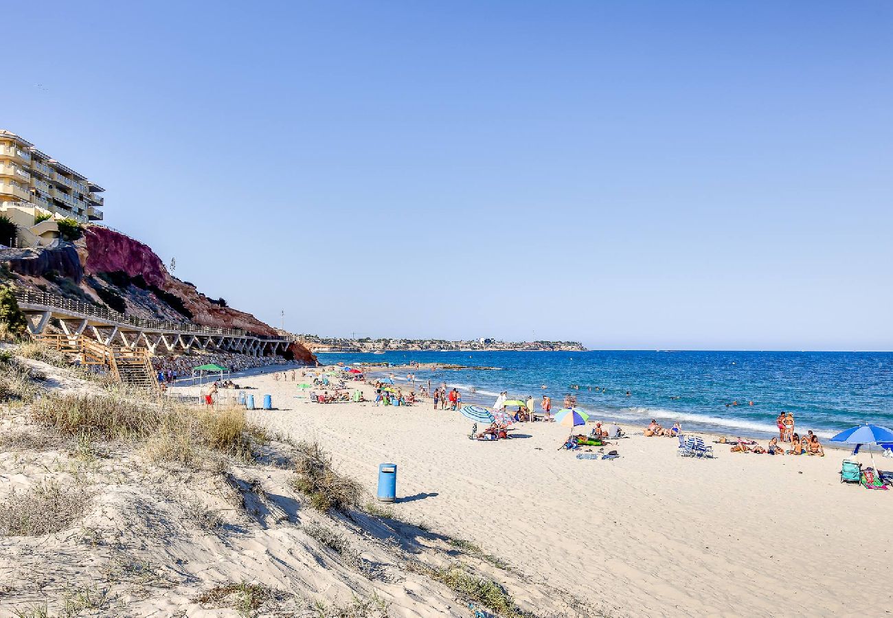 Apartamento en Orihuela - CB Living - Pool view apartment in Aguamarina