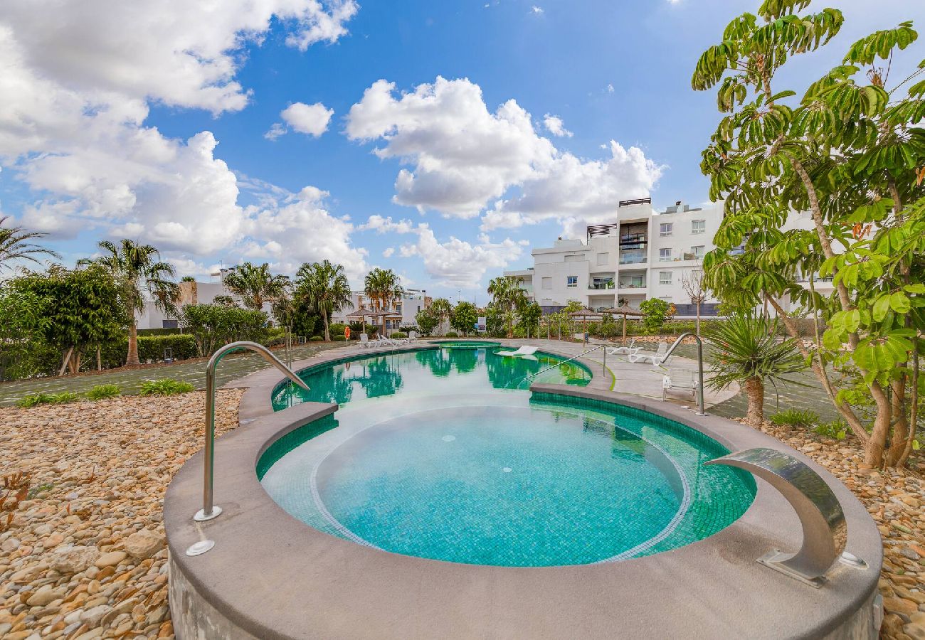 Apartamento en Torrevieja - Bali