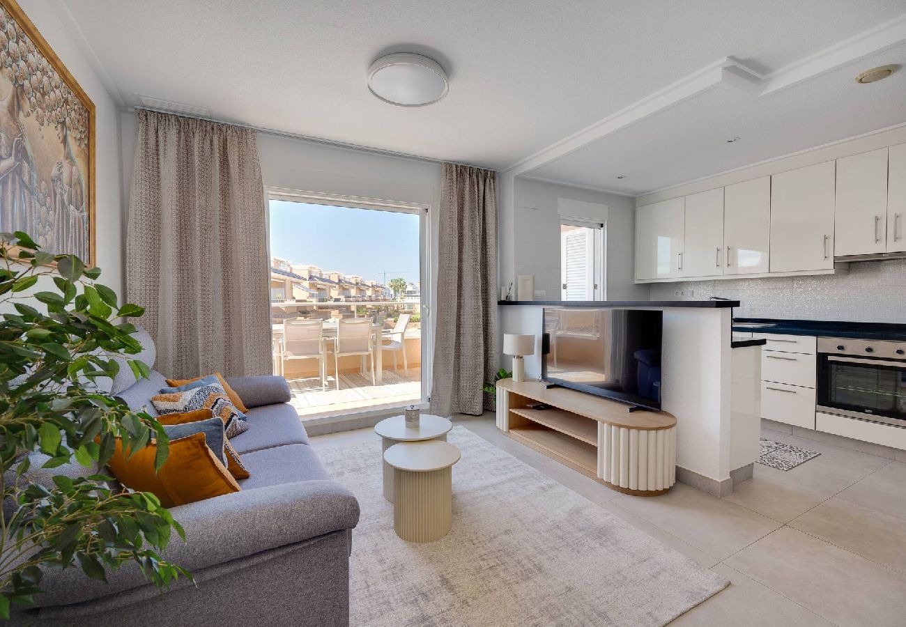 Residencial en Torrevieja - CB Living - Bright penhouse in Punta Prima