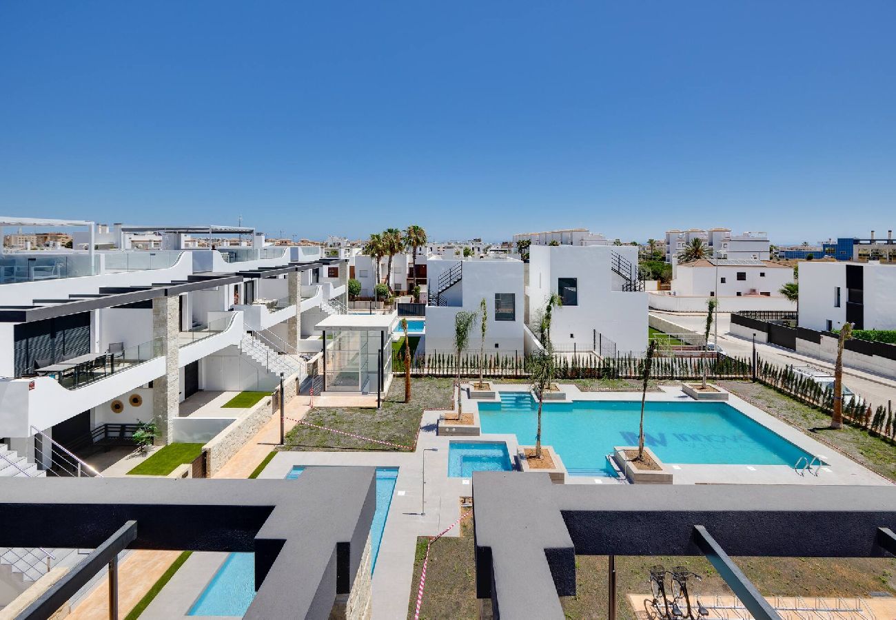 Apartamento en Orihuela Costa - CB Living - Boutique Luxury Apartment, Punta Prima