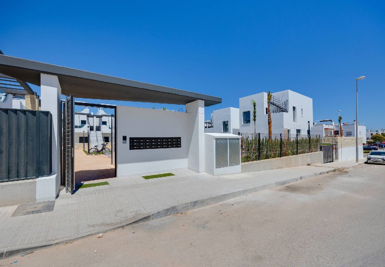 Apartamento en Orihuela Costa - CB Living - Boutique Luxury Apartment, Punta Prima