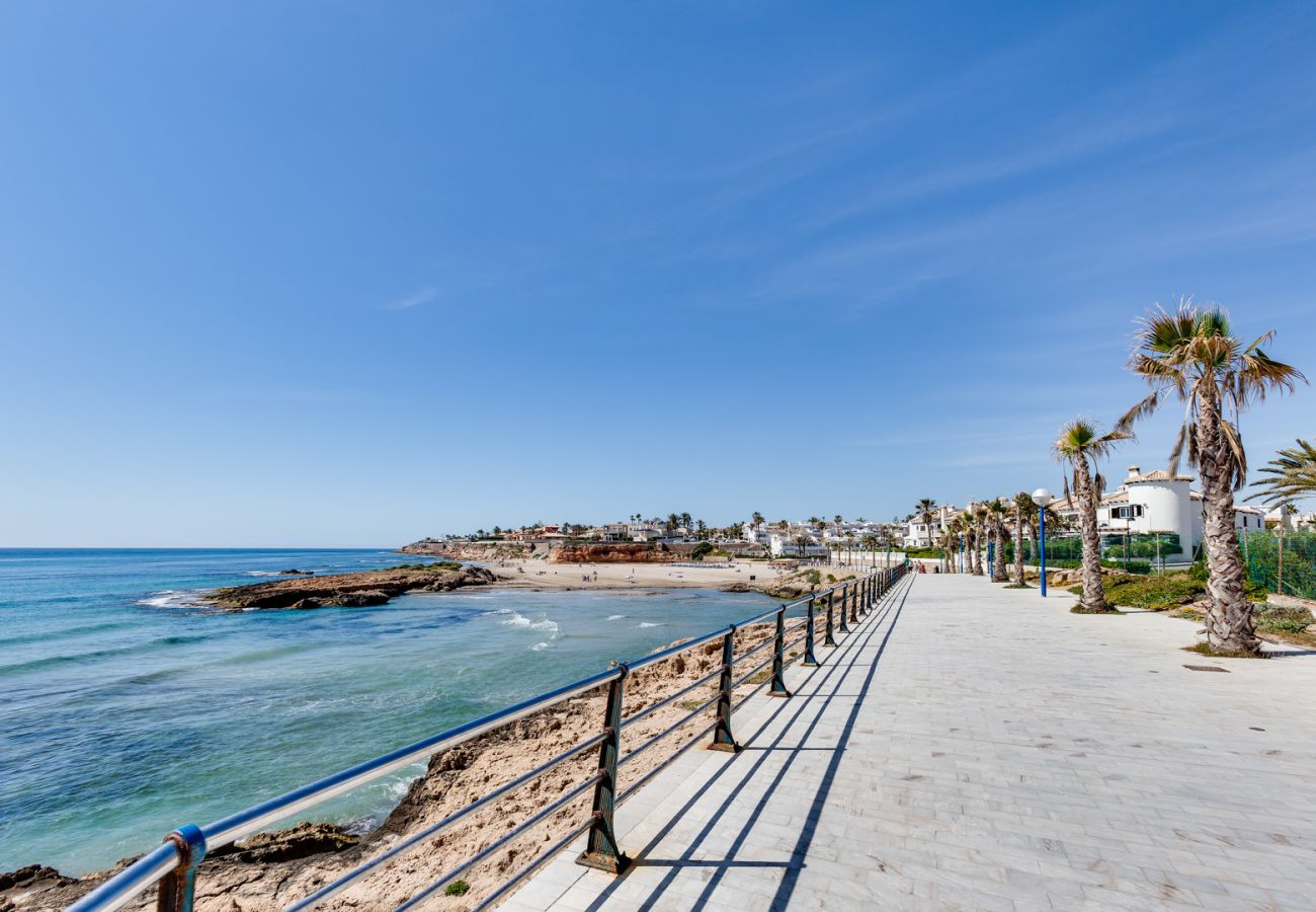 Casa en Orihuela Costa - CB Living - Villamartin escape with private terrac