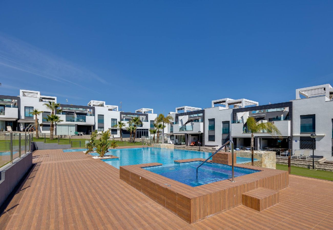 Appartement à Torrevieja - CB Living Oasis Beach Punta Prima