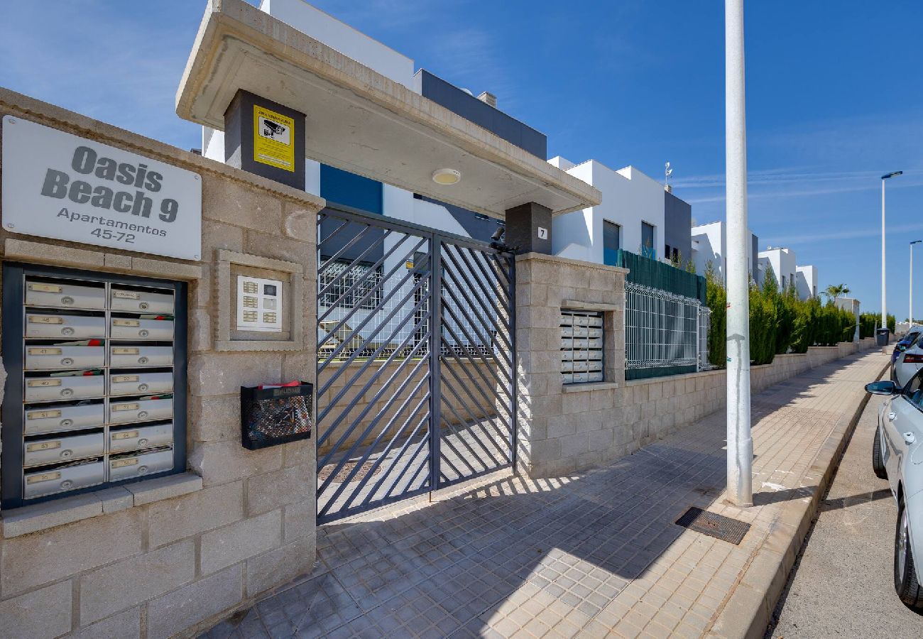 Appartement à Torrevieja - CB Living Oasis Beach Punta Prima