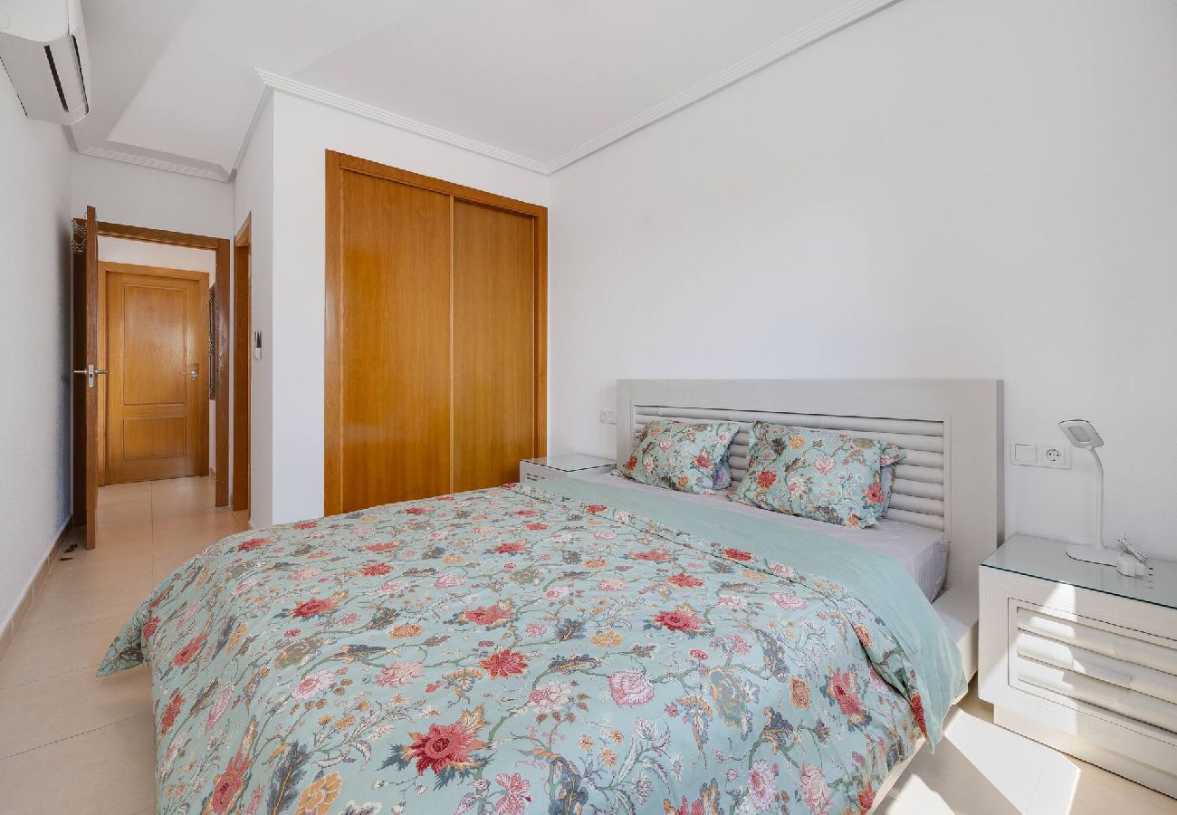 Appartement à Alicante / Alacant - CB Living - Apartment in Zeniamar with patio