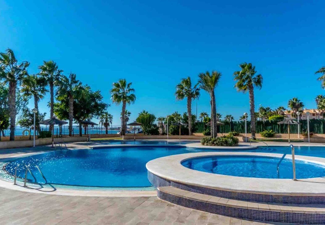 Résidence à Orihuela - CB Living - Beachfront apartment in Aguamarina