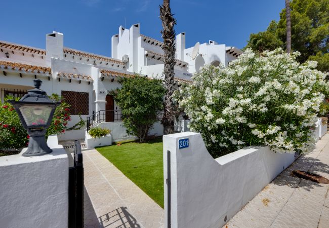 Maison à Orihuela Costa - CB Living - Villamartin escape with private terrac