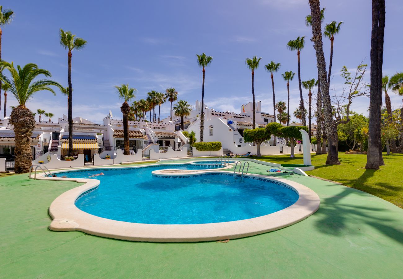 Maison à Orihuela Costa - CB Living - Villamartin escape with private terrac