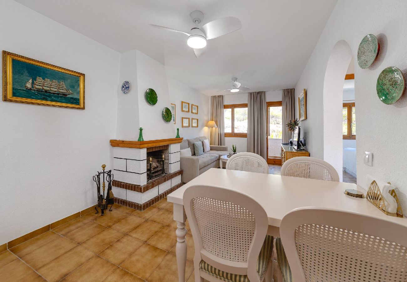 Apartment in Orihuela - 2 bedroom beach condo, Playa Flamenca
