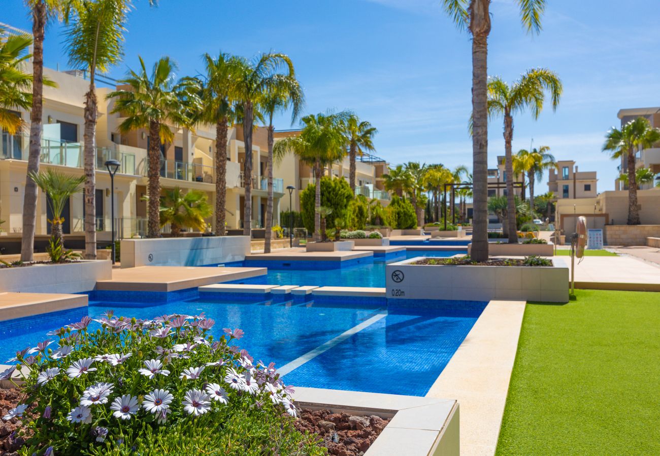 Chalet in Orihuela Costa - CB Living Townhouse in La Zenia