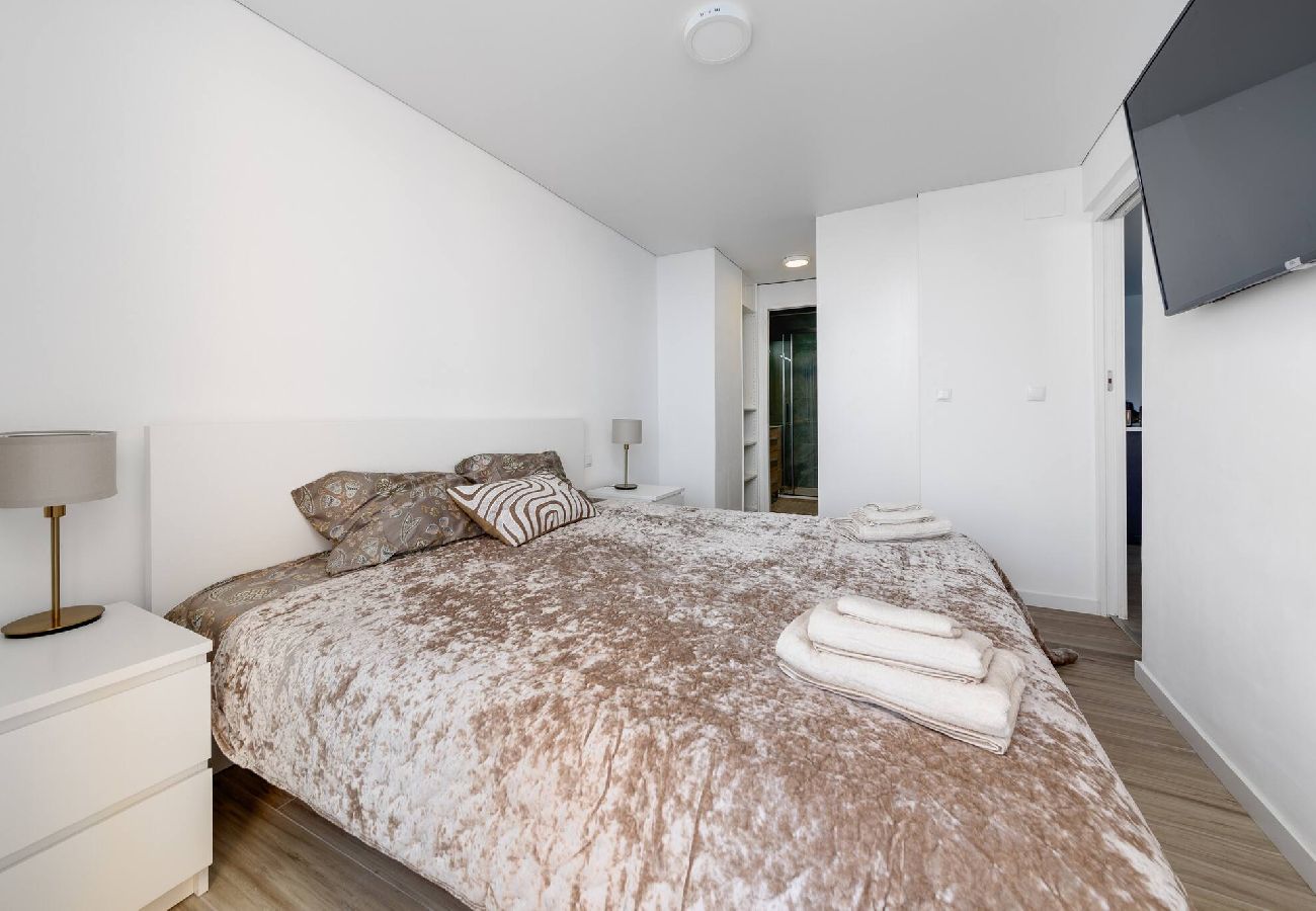 Residence in Torrevieja - CB Living - Luxury seaside apartment,Playa de Cura