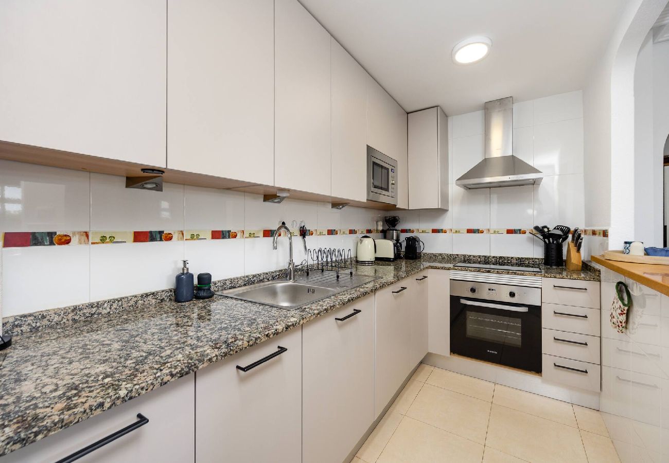Apartment in Alicante / Alacant - CB Living - Apartment in Zeniamar with patio