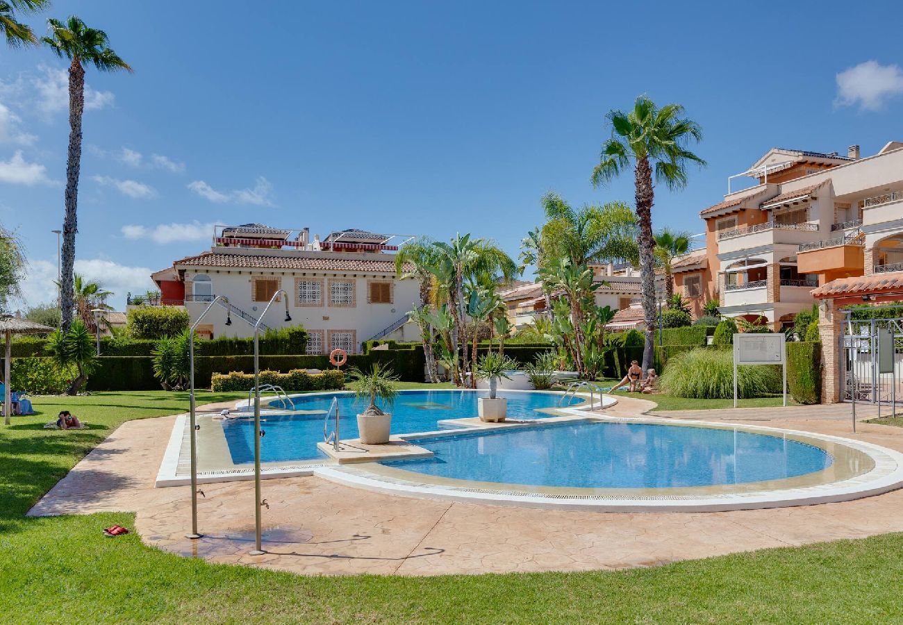 Apartment in Alicante / Alacant - CB Living - Apartment in Zeniamar with patio
