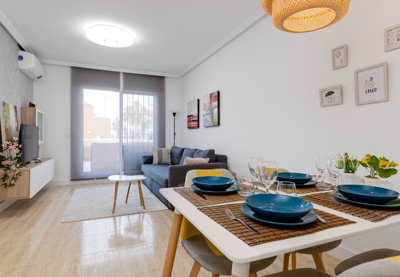 Apartment in Orihuela - CB Living - Pool view apartment in Aguamarina