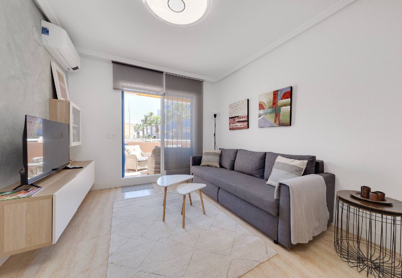 Apartment in Orihuela - CB Living - Pool view apartment in Aguamarina