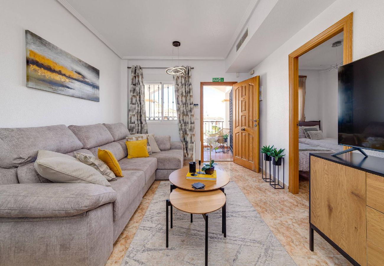Apartment in Alicante / Alacant - CB Living - Homely apartment Ciñuelica, Punta Prim