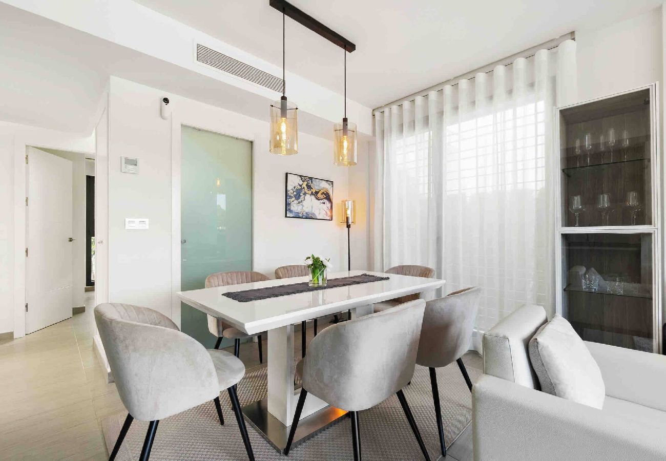 House in Alicante / Alacant - CB Living - 3 bedroom home in Punta Prima