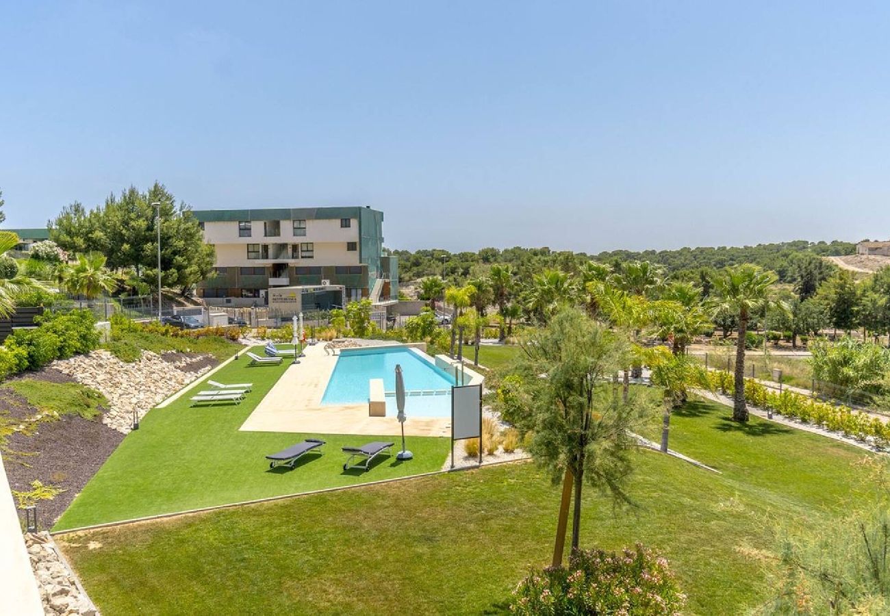 Residence in Orihuela - Laura