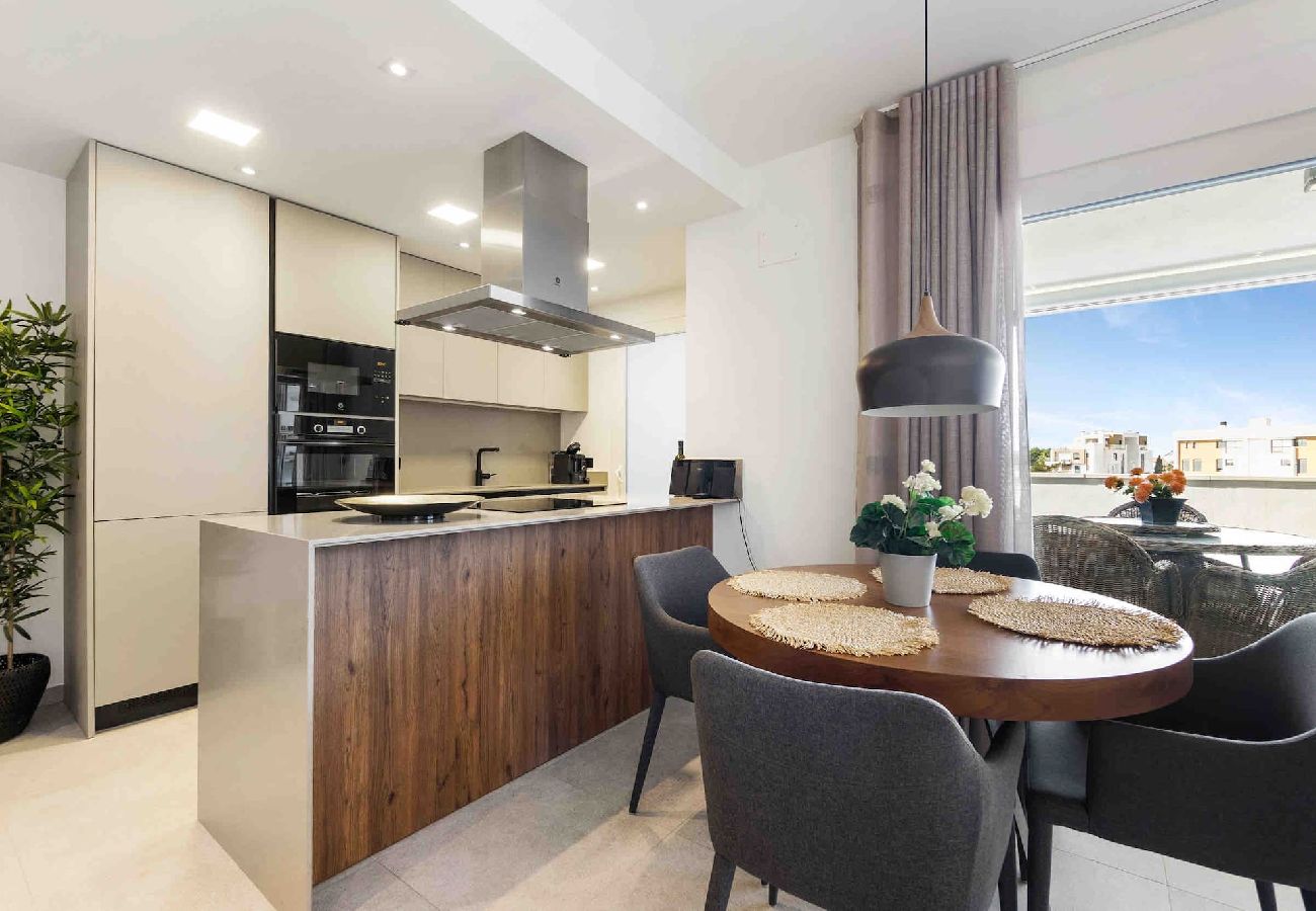 Residence in Orihuela - Laura