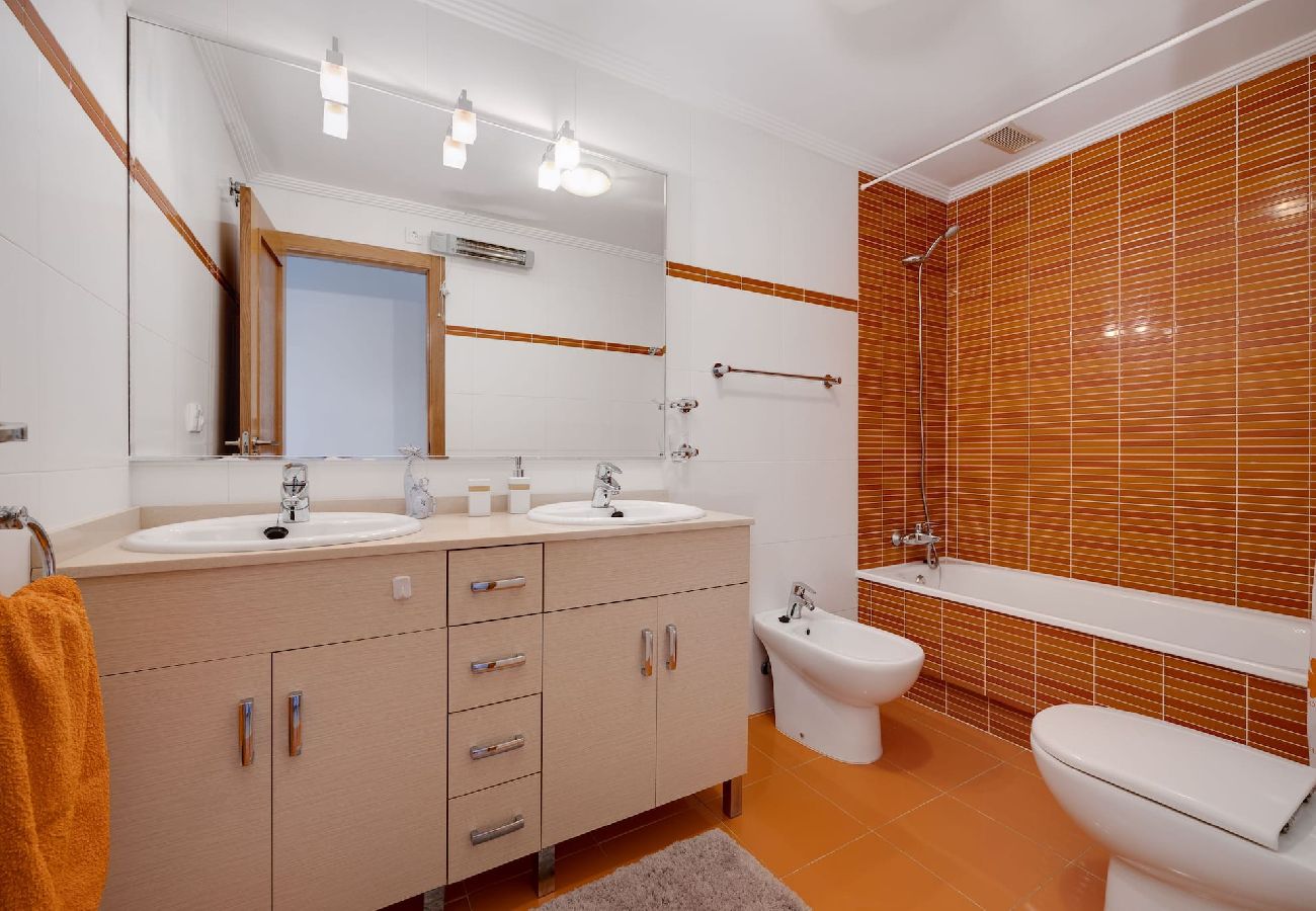 Apartment in Alicante / Alacant - Lenickas