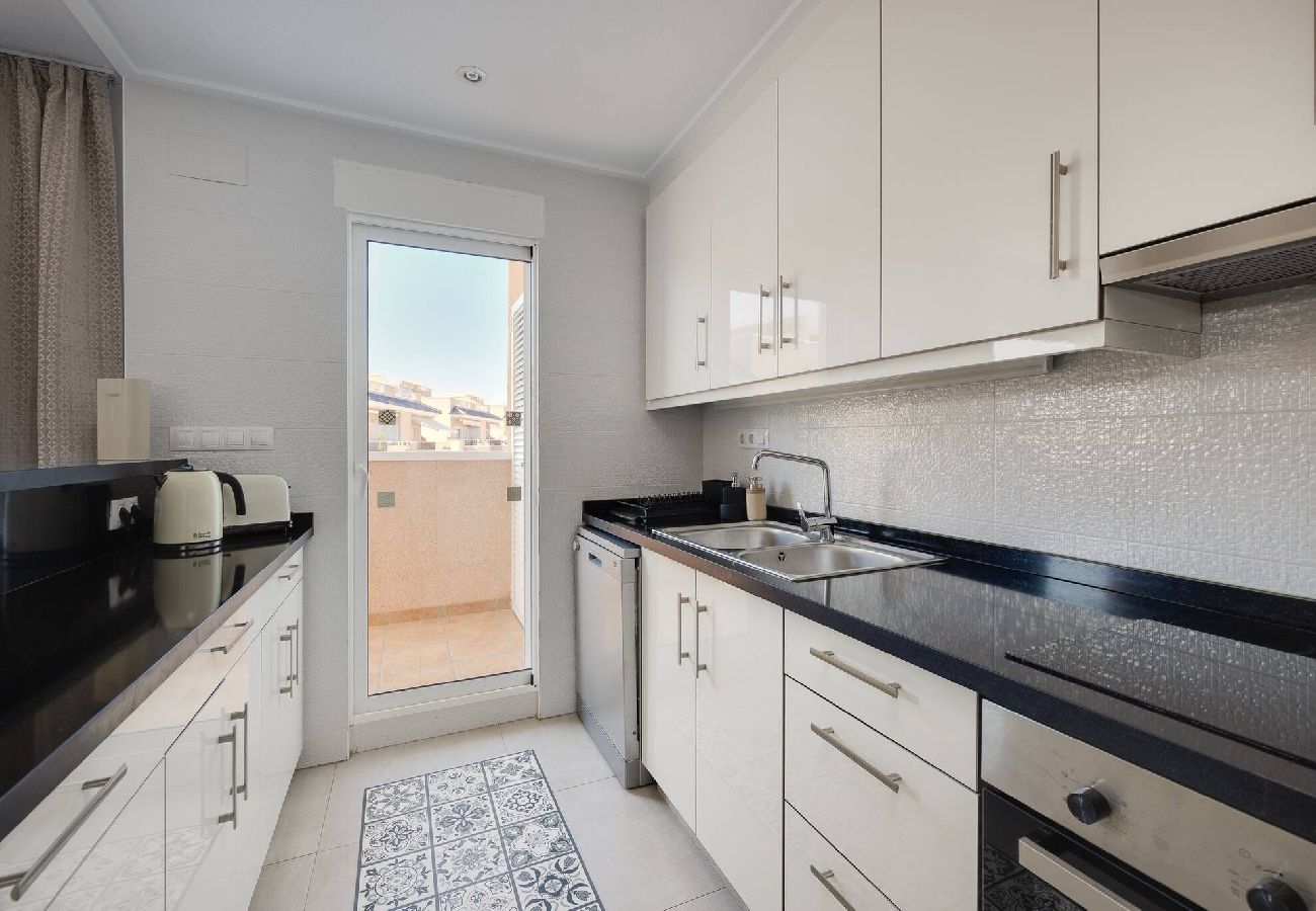 Residence in Torrevieja - CB Living - Bright penhouse in Punta Prima