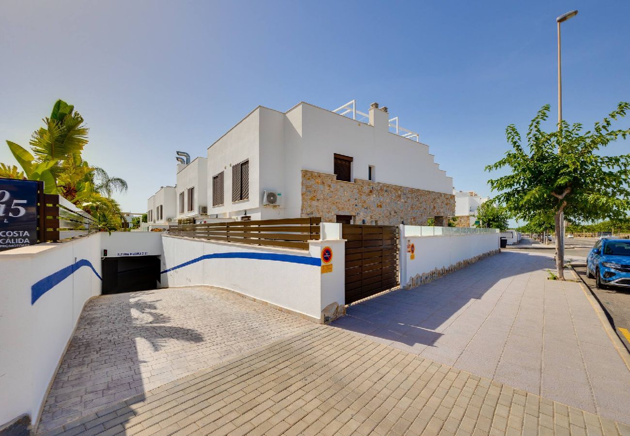 Apartment in Torre de la Horadada - CB Living - Stylish Home & Rooftop Terrace